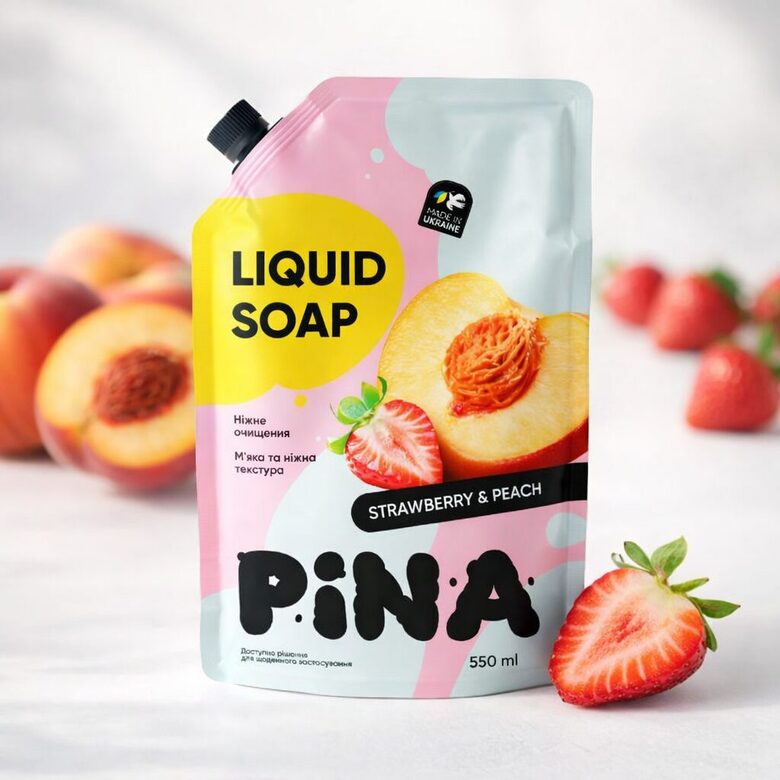 PINA šķidrās ziepes "Strawberry & Peach" 550ml