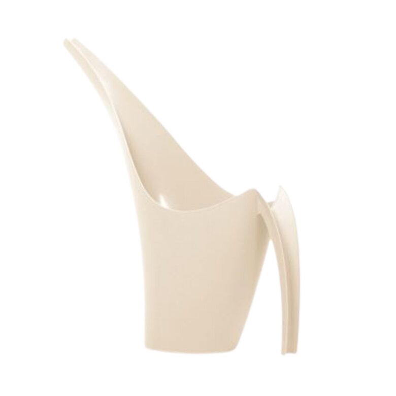 GIRAFFE pārstrādātas plastmasas lejkanna 1.5L