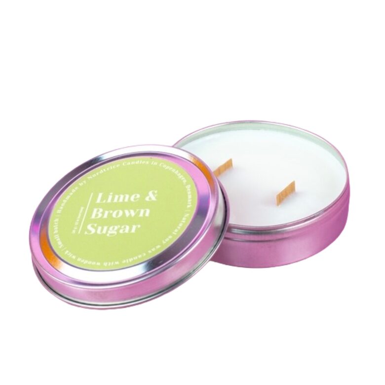 NORDTRICE "hand-made" aromātiskā sojas vaska svece +/-20h, laims & brūnais cukurs
