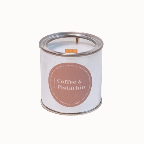 NORDTRICE "hand-made" aromātiskā sojas vaska svece +/-35h, kafija & pistācijas